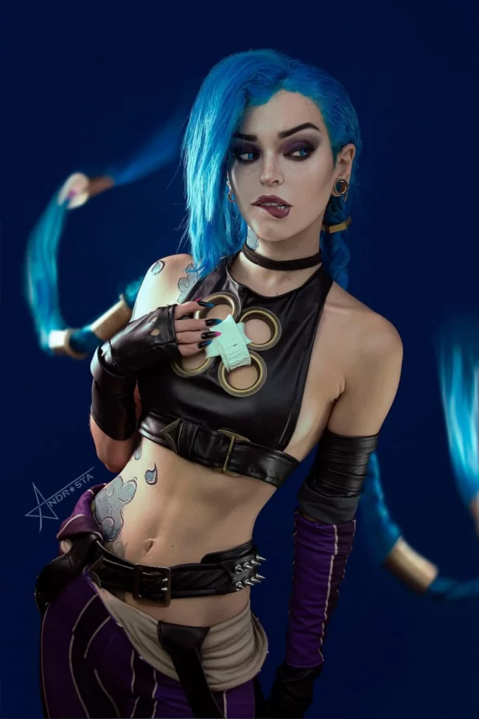 Косплей Jinx из League of Legends