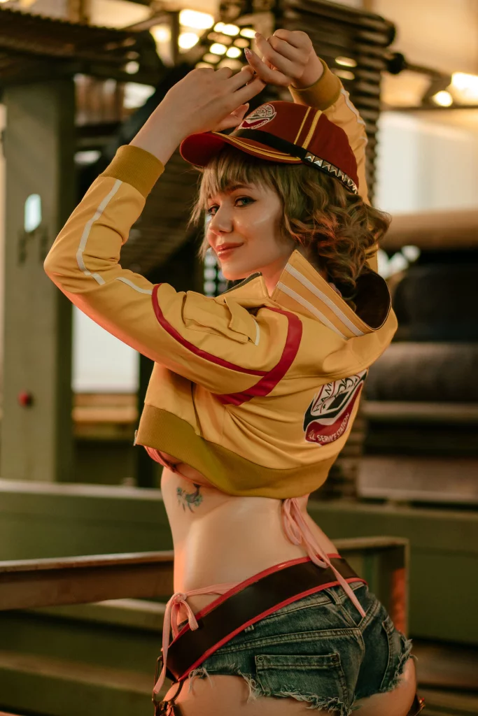 Seksualnyj kosplej cindy aurum iz final fantasy xv
