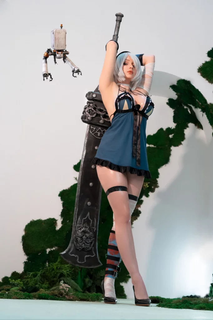 Косплей 2B Kaine-Dress из NieR: Automata от Shadory