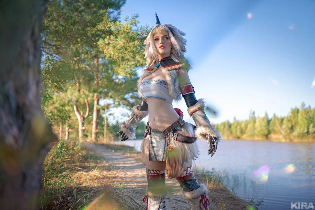 Косплей бойца в Kirin Armor из серии Monster Hunter от Lada Lyumos
