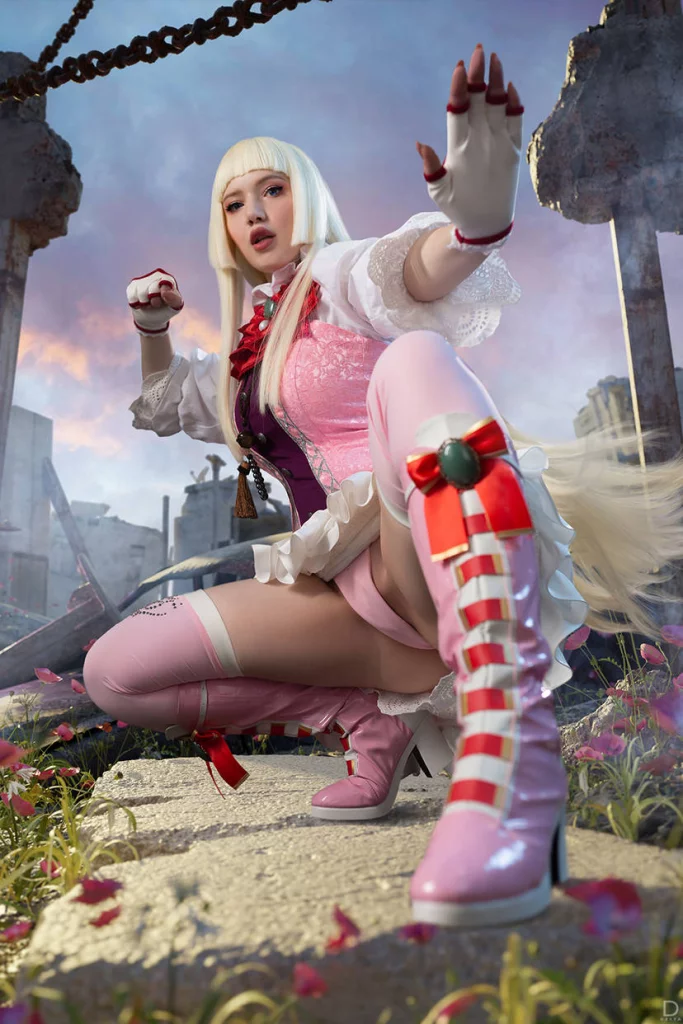 Косплей Lili и Nina из серии Tekken от Lada Lyumos и Lera Himera 