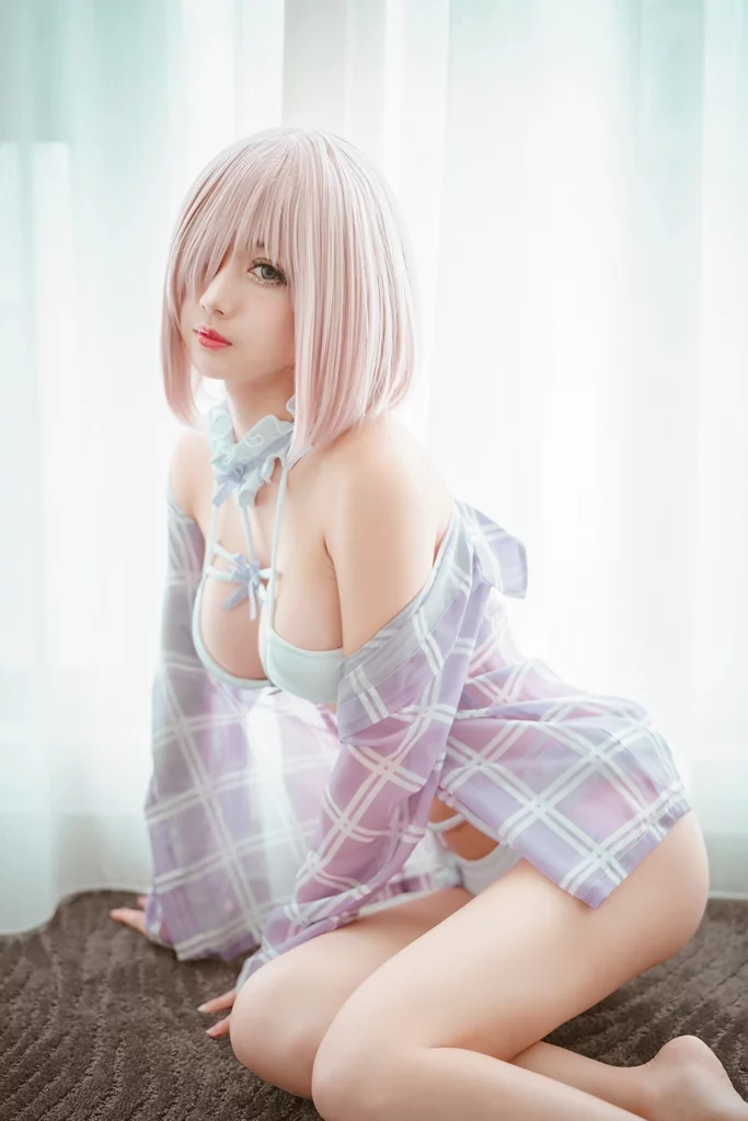 Косплей Mashu Kyrielight в купальнике из FateGrand Order от Okita Rinka