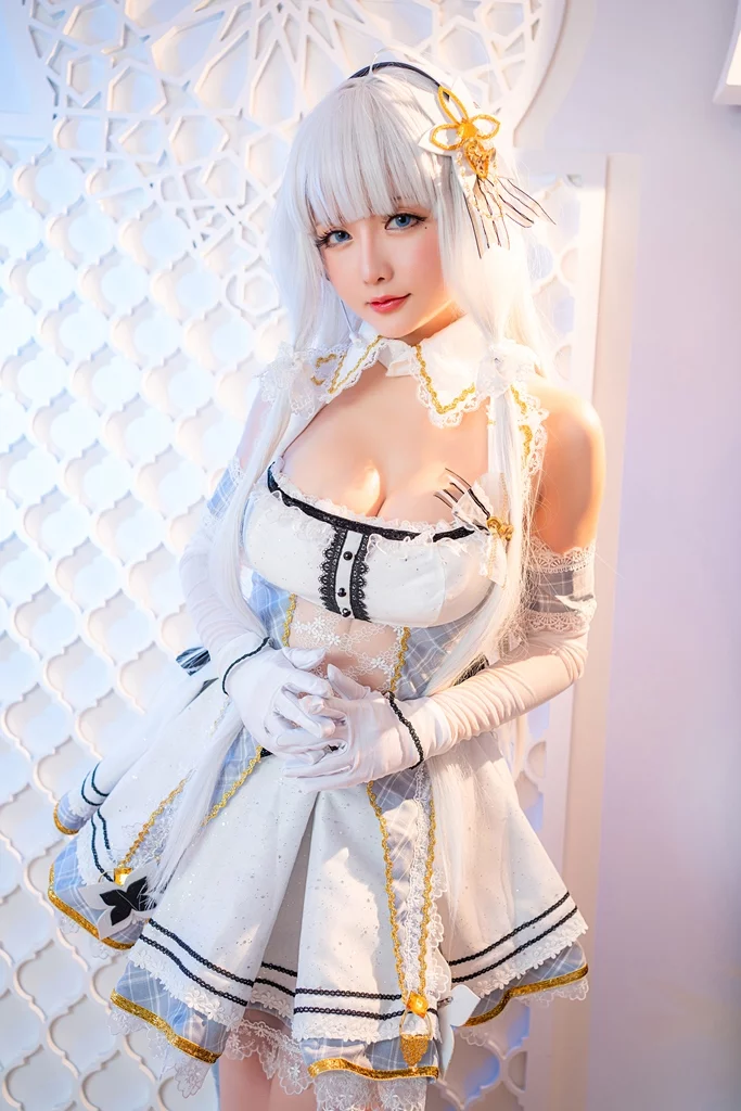 Косплей авианосца Illustrious из Azur Lane от Hoshilily