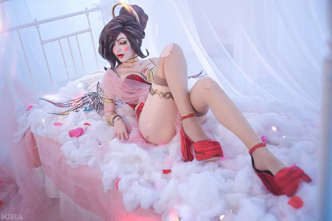 Косплей Mad Moxxi из серии игр Borderlands от Daria Rooz