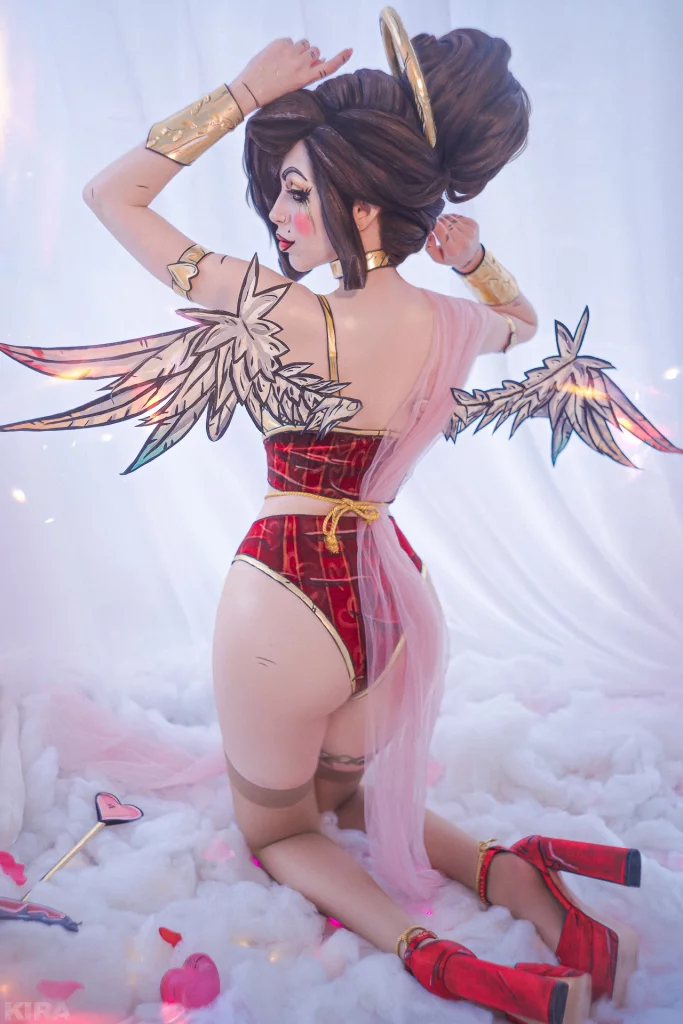 Косплей Mad Moxxi из серии игр Borderlands от Daria Rooz
