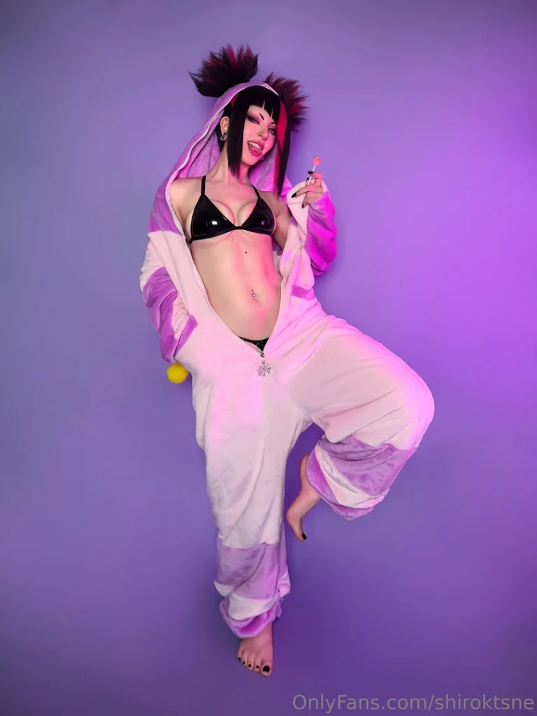 Косплей Juri Han в кигуруме из серии файтингов Street Fighter от Shiroktsne