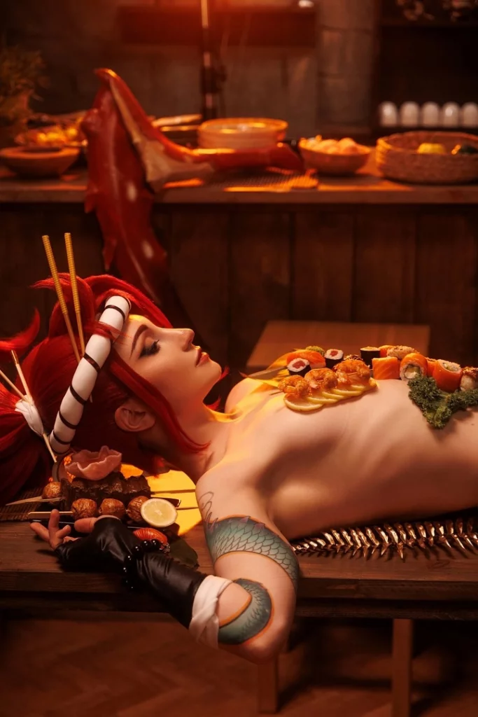 Косплей рыбной ниндзя Sashimi Akali из League Of Legends от Ari Anna 7