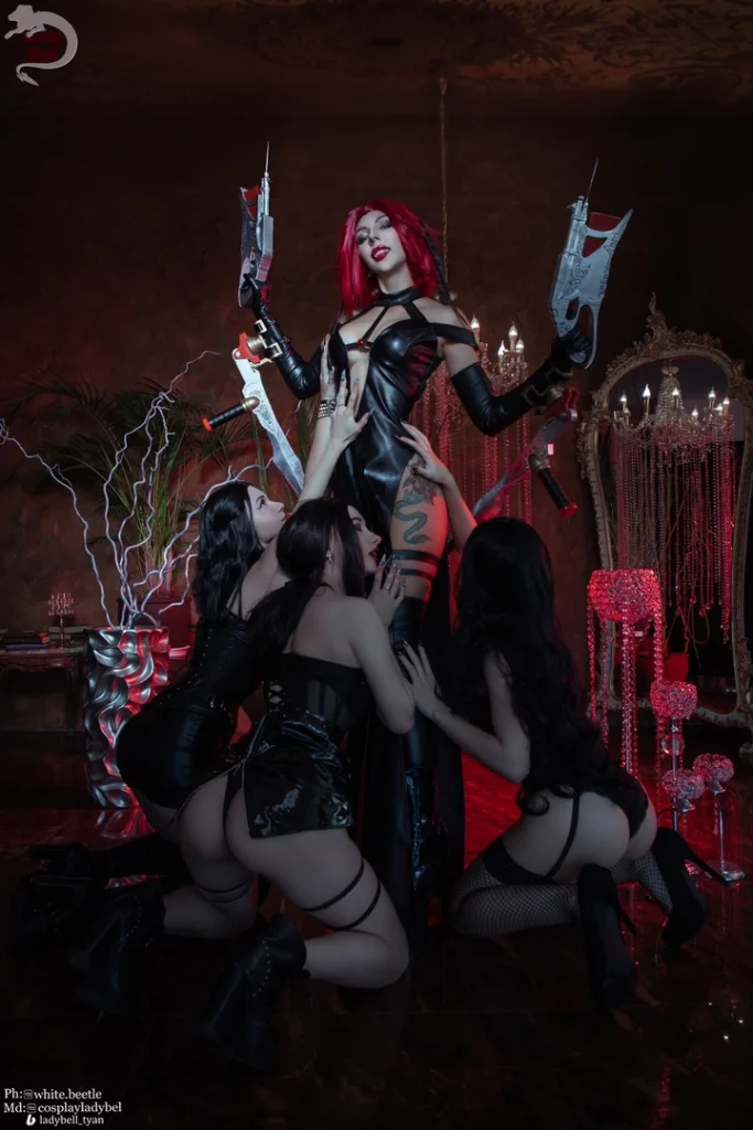 Косплей вампирши кровавой Rayne из собственно Bloodrayne 2 от Ladybell 3