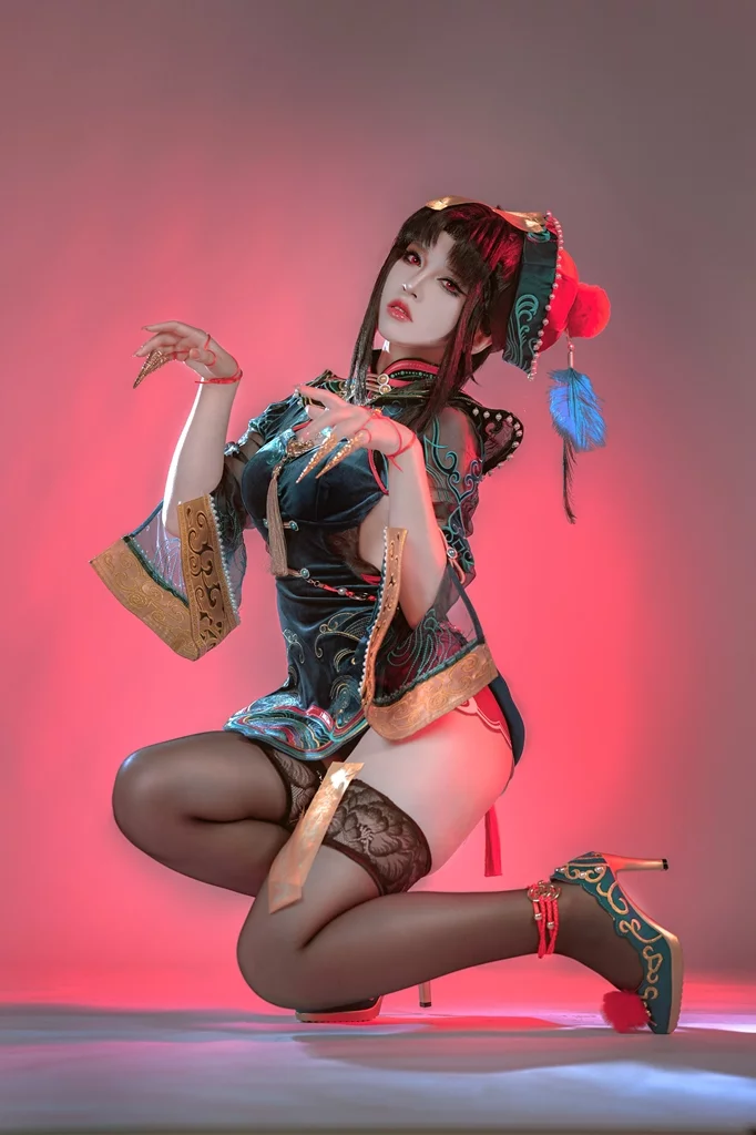 Косплей Tessa из Naraka: Bladepoint от Banbanko