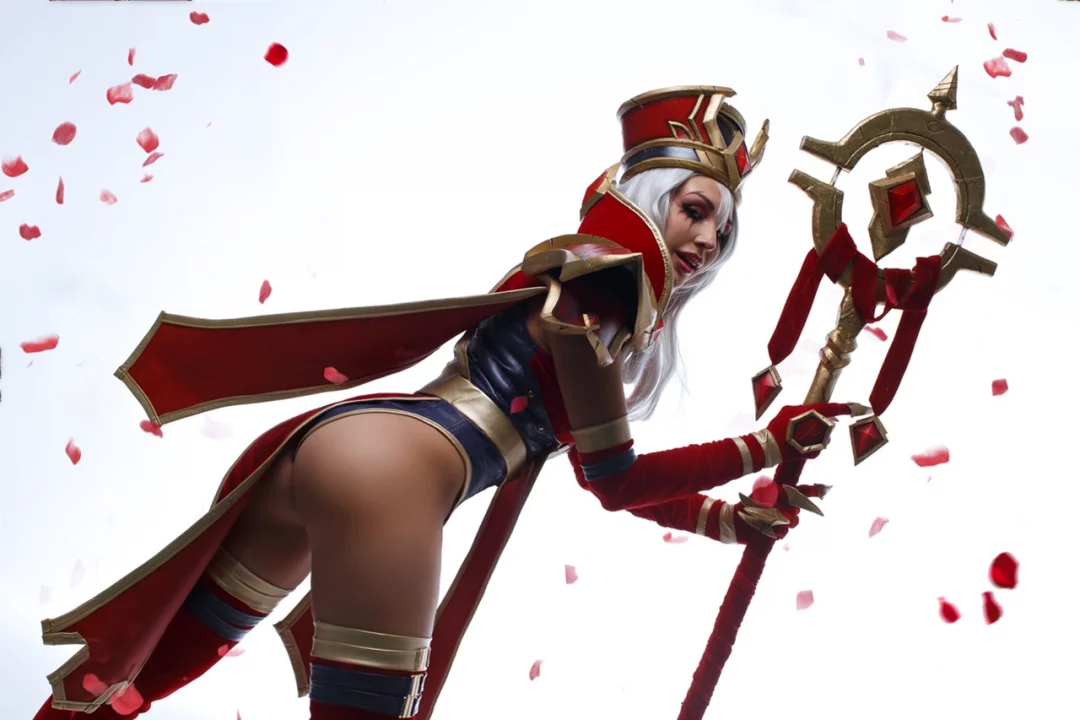 Косплей High Inquisitor Whitemane из World of Warcraft от Cosplay Ladybell