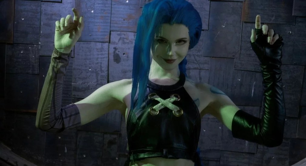 Косплей Jinx из League of Legends от m0llb 