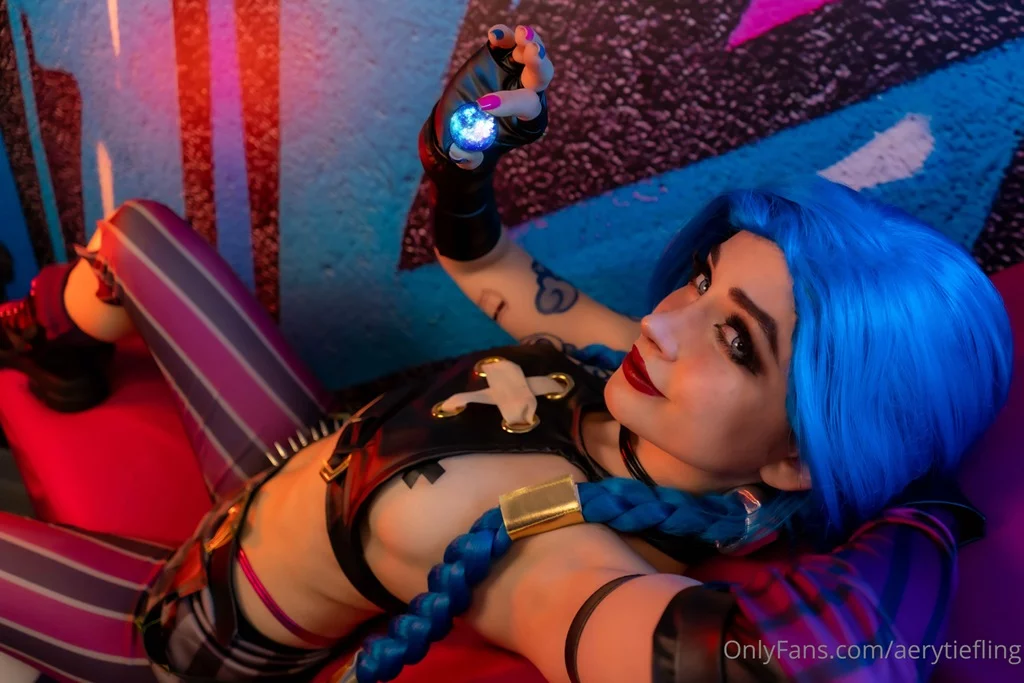 Косплей Jinx из League of Legends от Aery Tiefling
