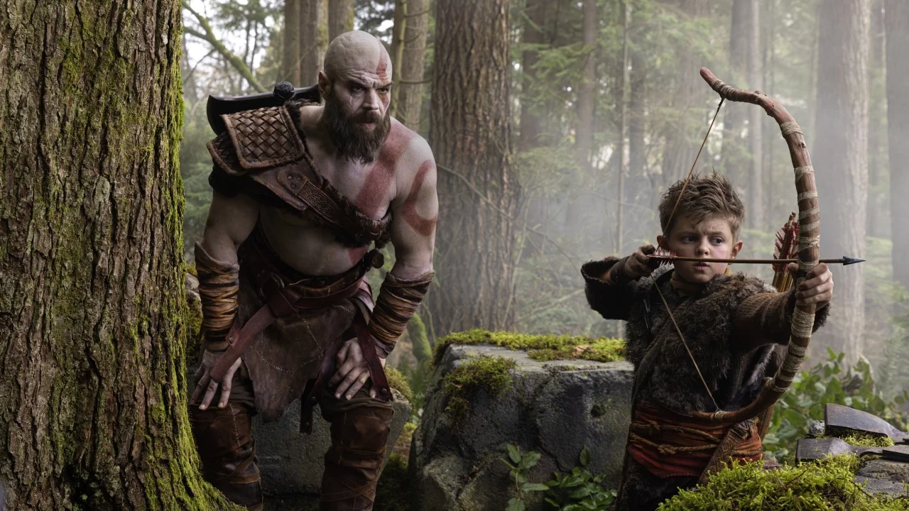 Первый взгляд на Кратоса и Атрея из сериала God of War веет налётом дёшевизны