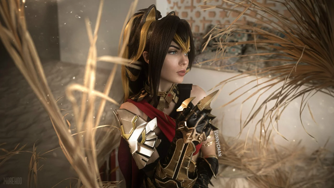 Косплей Dehya из Genshin Impact от Hofman cosplay