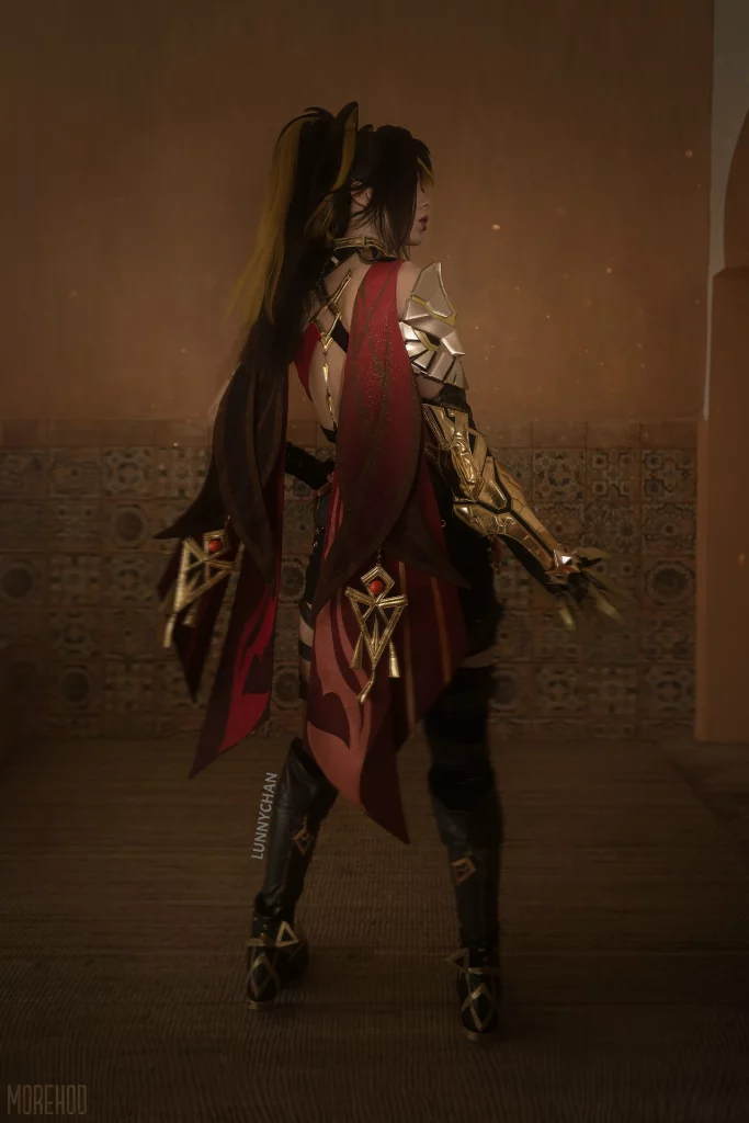 Косплей Dehya из Genshin Impact от Hofman cosplay