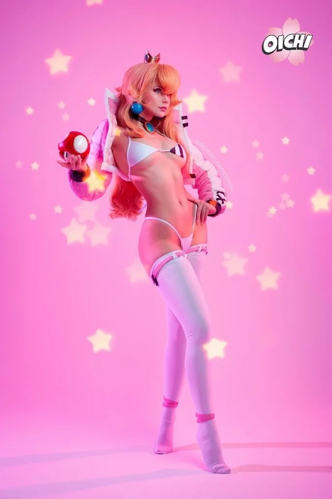 Косплей Princess Peach из Super Mario Bros от Oichi Chan