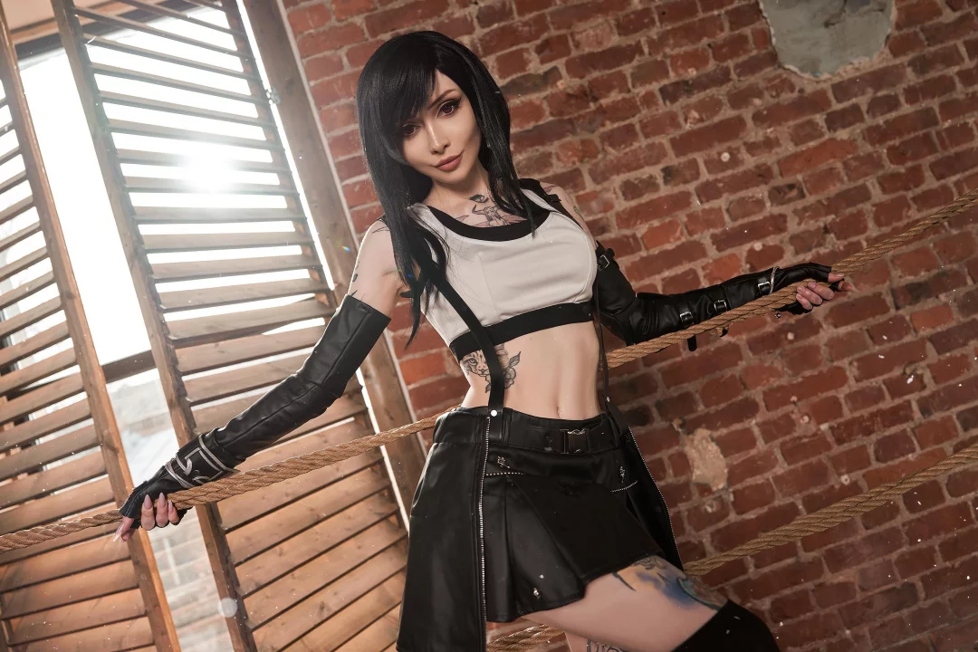 Косплей Tifa Lockhart из Final Fantasy VII от KAWABARKER