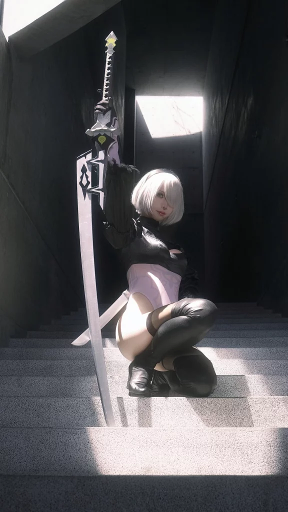 Косплей YoRHa No.2 Type B или просто 2B из NieR Automata от Vicyuuruu